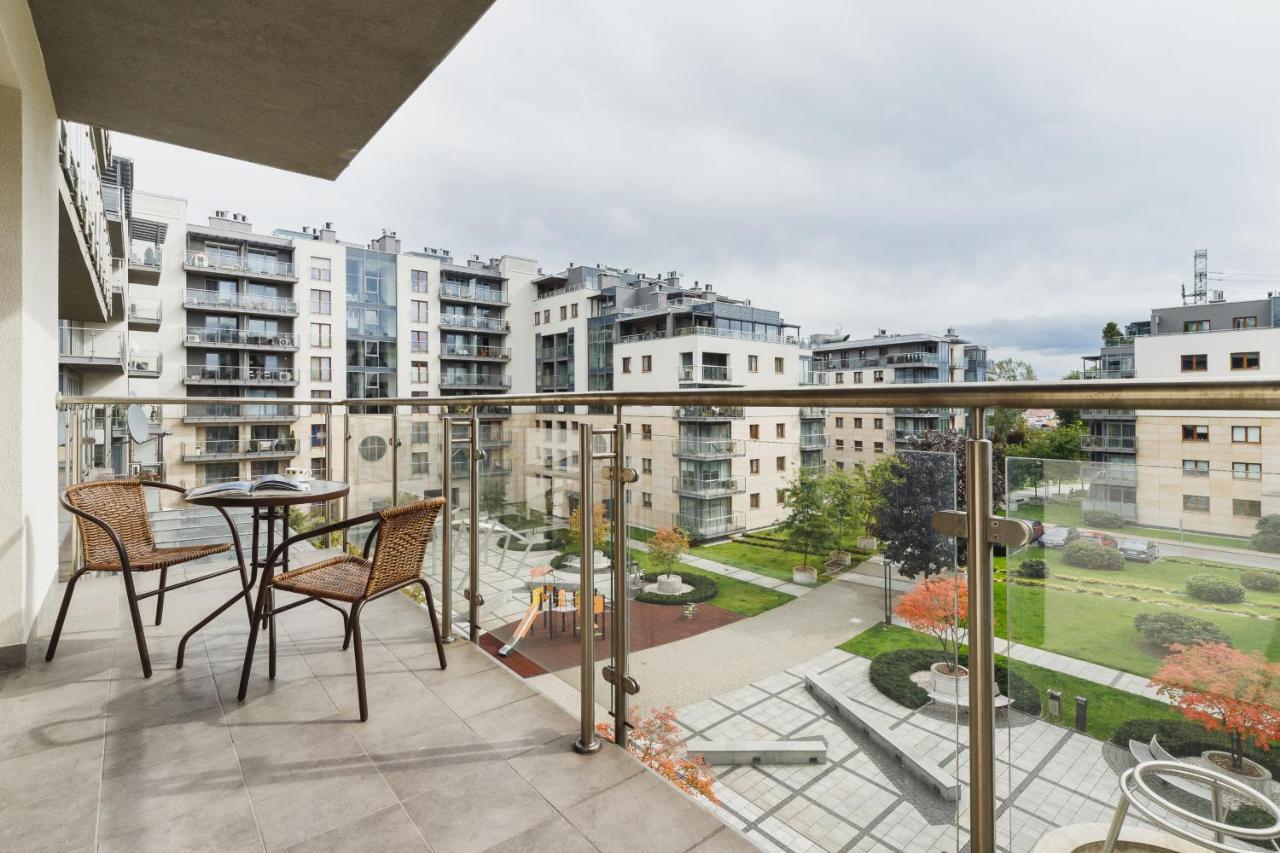 Studio Balcony